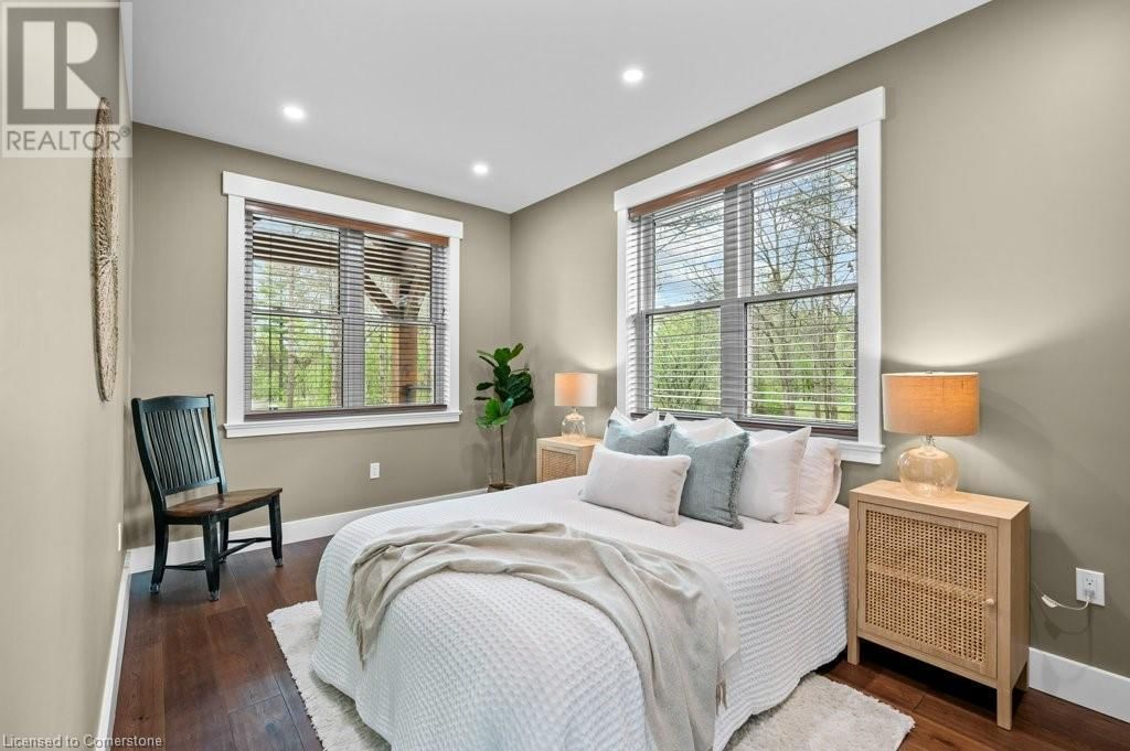 1040 CLYDE ROAD Image 24