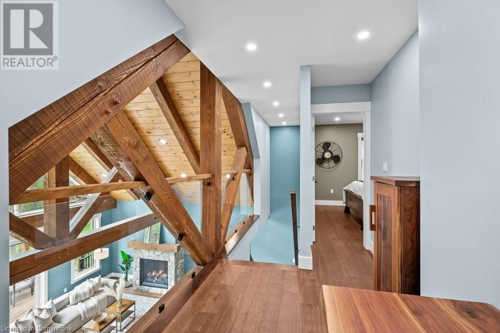 1040 CLYDE ROAD Image 29