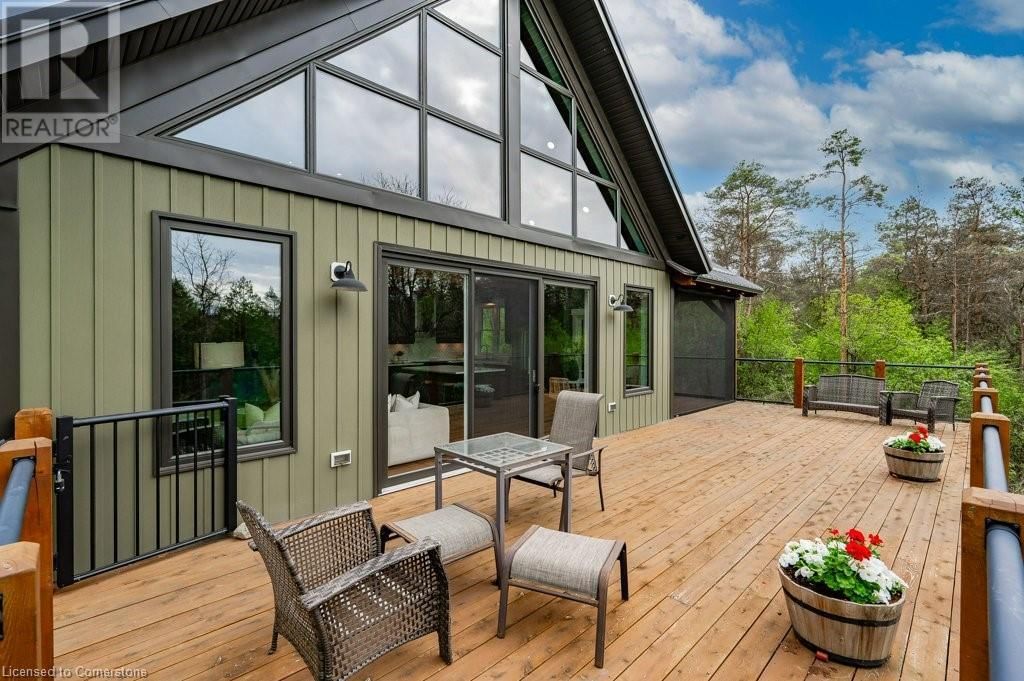 1040 CLYDE ROAD Image 44