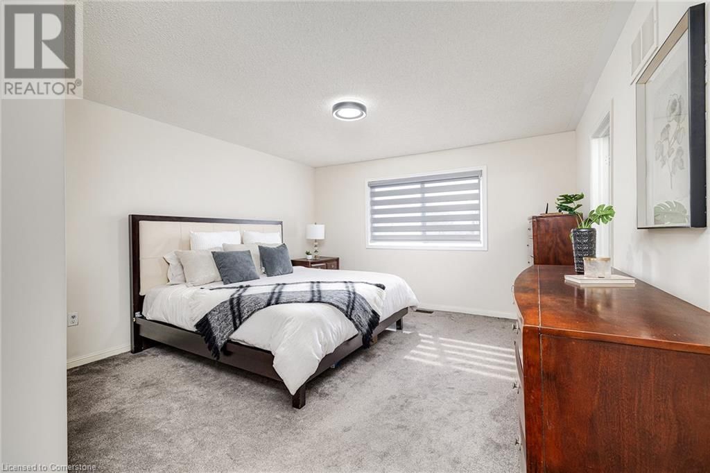 73 JESSOP DRIVE Image 12