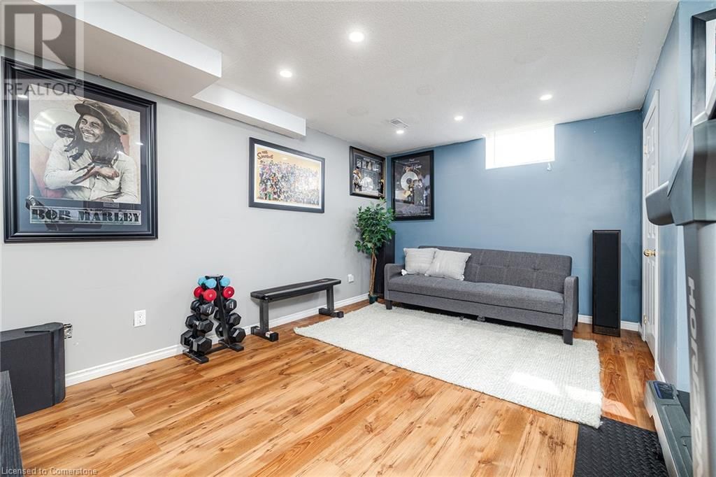 73 JESSOP DRIVE Image 22