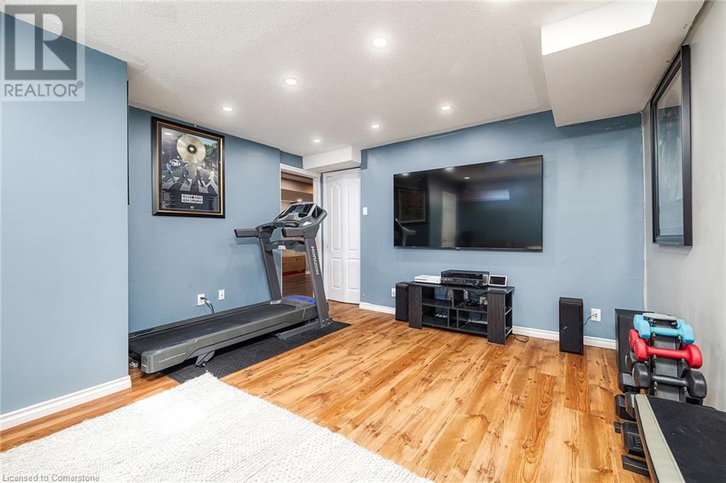 73 JESSOP DRIVE Image 23