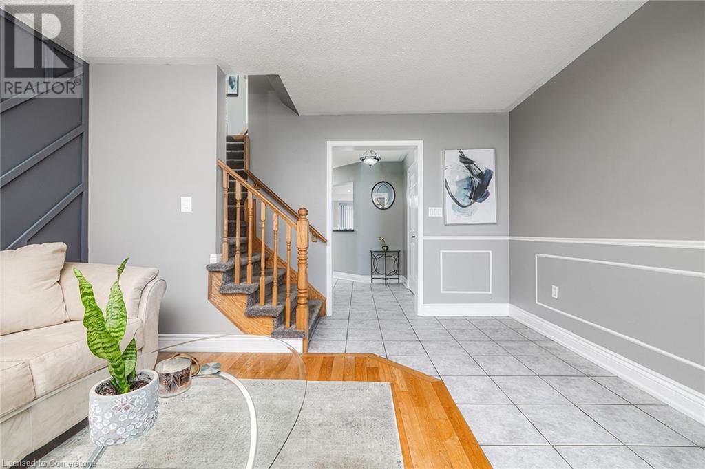 73 JESSOP DRIVE Image 4