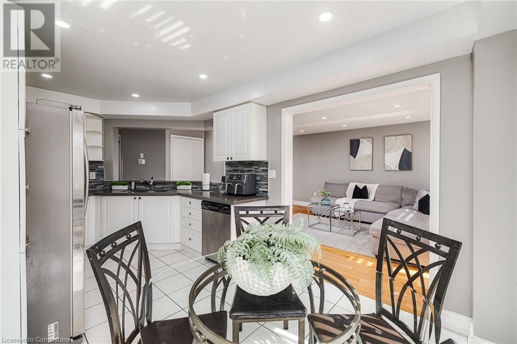 73 JESSOP DRIVE Image 9