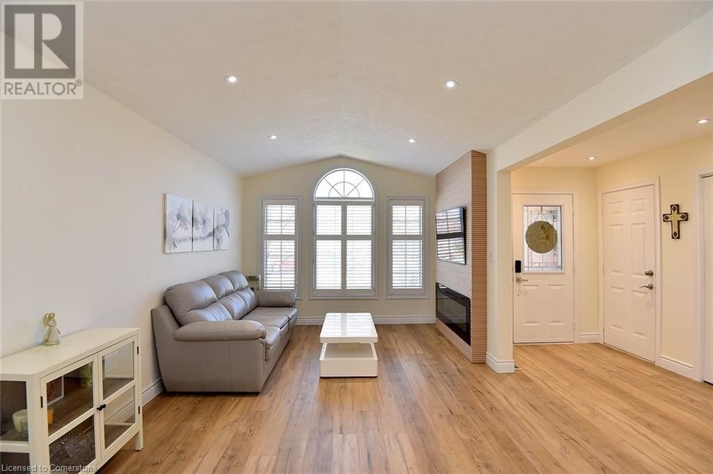 5134 MEADOWOOD LANE Image 11