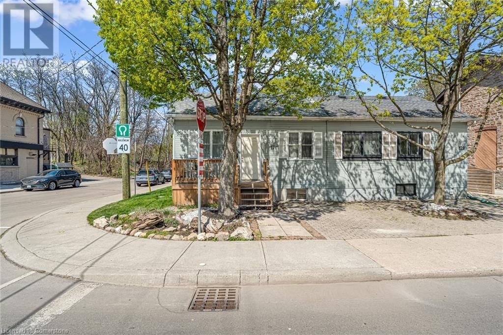 177 YOUNG STREET Image 2
