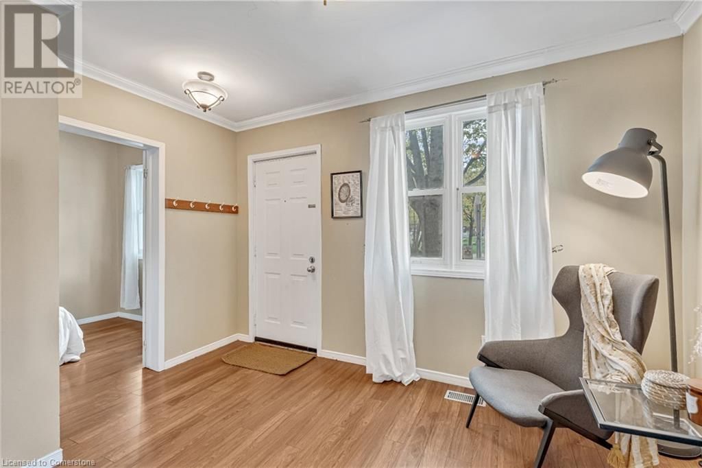 177 YOUNG STREET Image 5