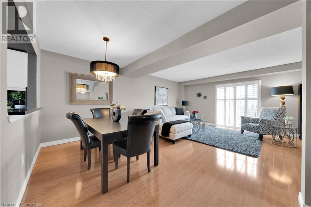 20 - 1336 UPPER SHERMAN AVENUE Image 10
