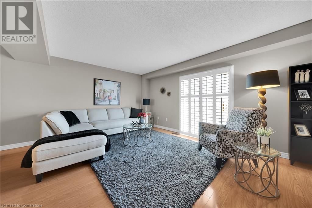 20 - 1336 UPPER SHERMAN AVENUE Image 15