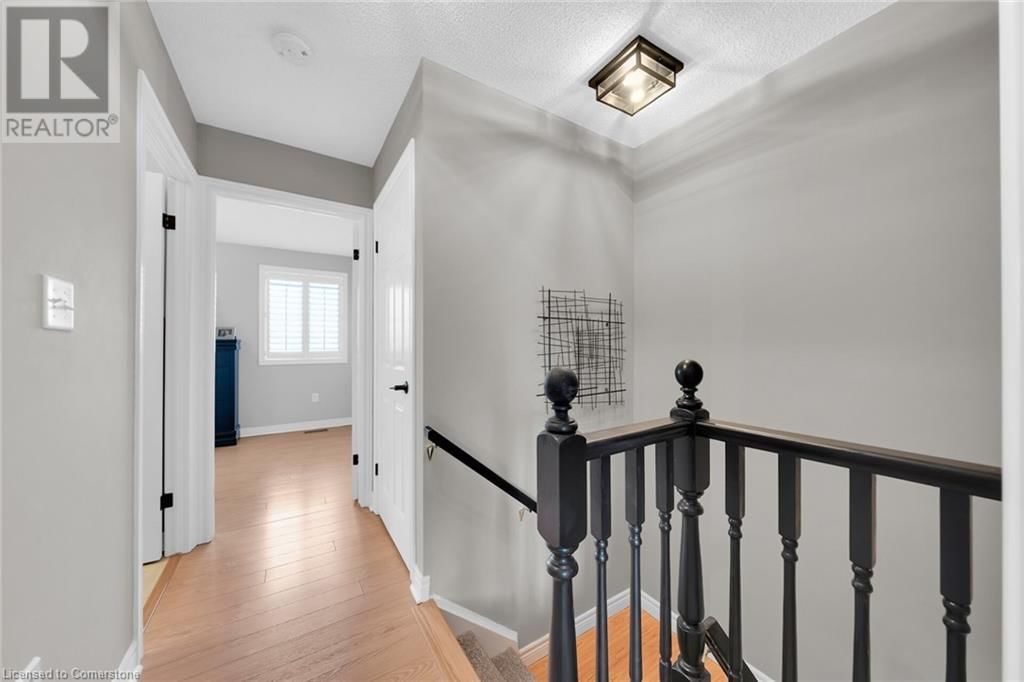 20 - 1336 UPPER SHERMAN AVENUE Image 24