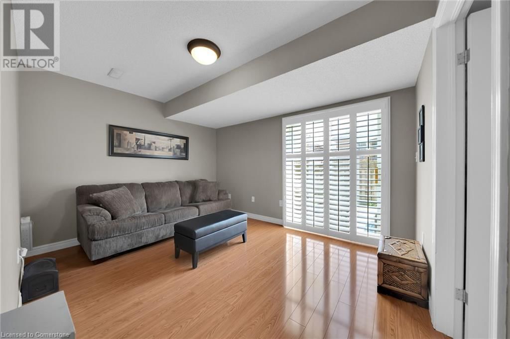 20 - 1336 UPPER SHERMAN AVENUE Image 7