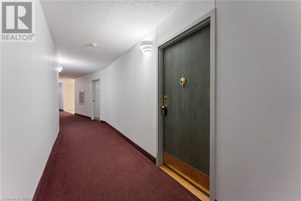 212 - 9 BONHEUR COURT Image 11