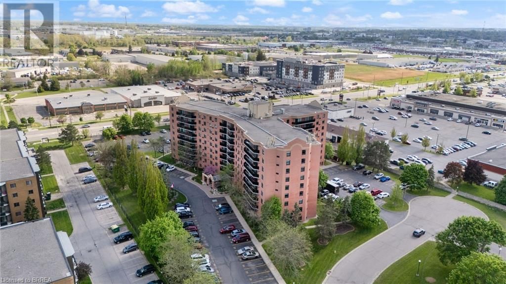 212 - 9 BONHEUR COURT Image 35