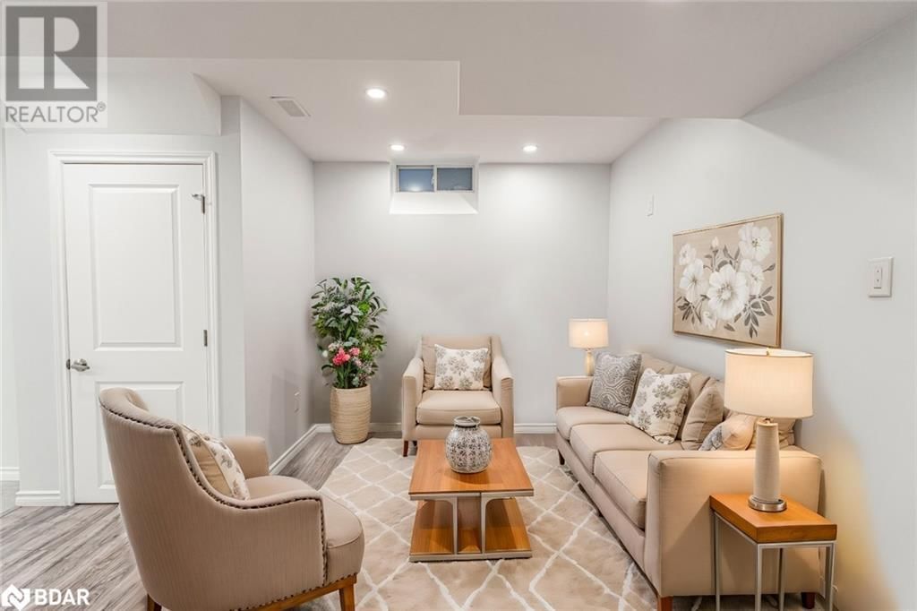 3 CYPRESS POINT STREET Image 19