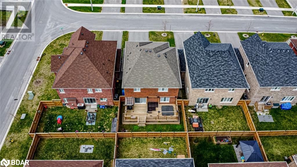 3 CYPRESS POINT STREET Image 27