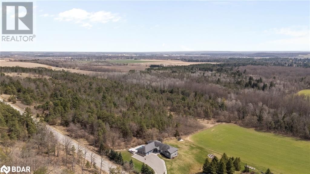 7765 5TH SIDEROAD TOS Image 1