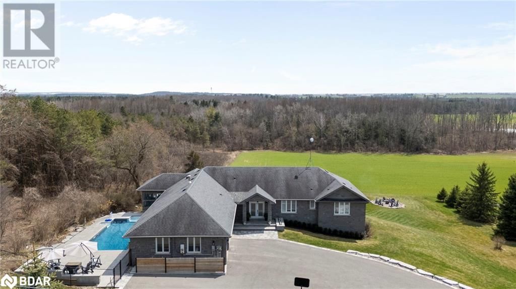 7765 5TH SIDEROAD TOS Image 3