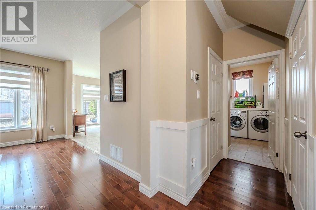 917 FUNG PLACE Image 12