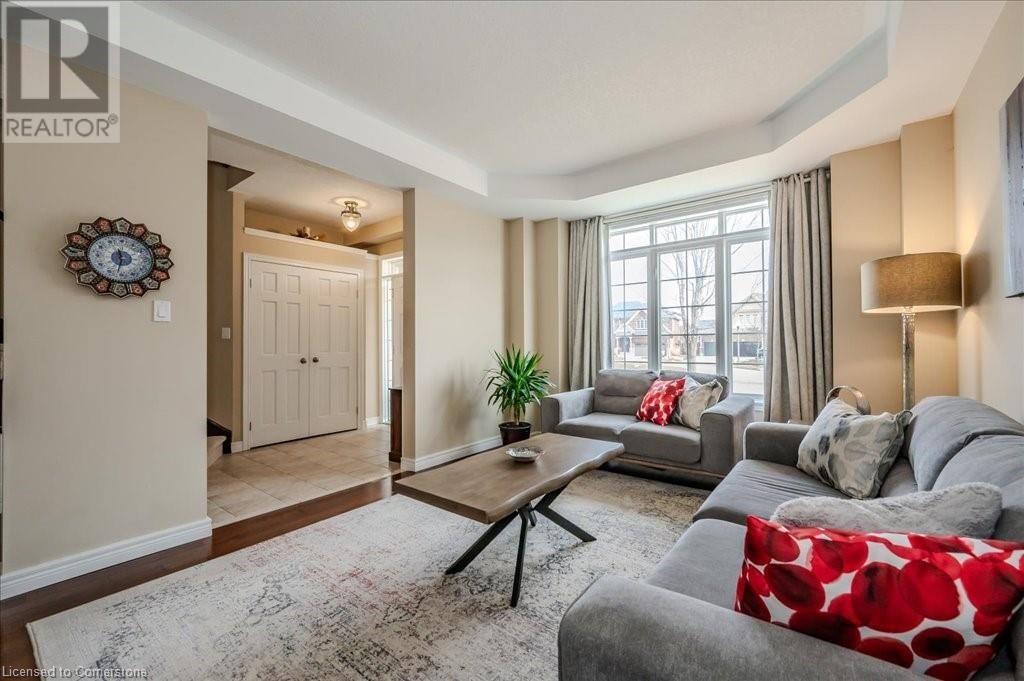 917 FUNG PLACE Image 8