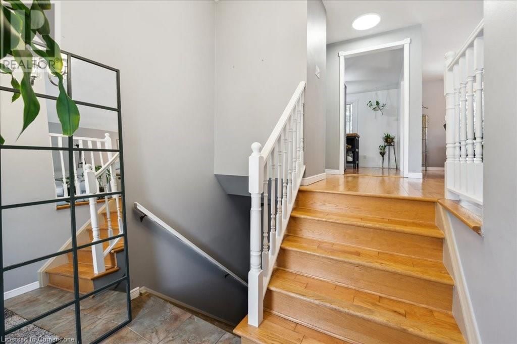 39 GORDON STREET Image 10