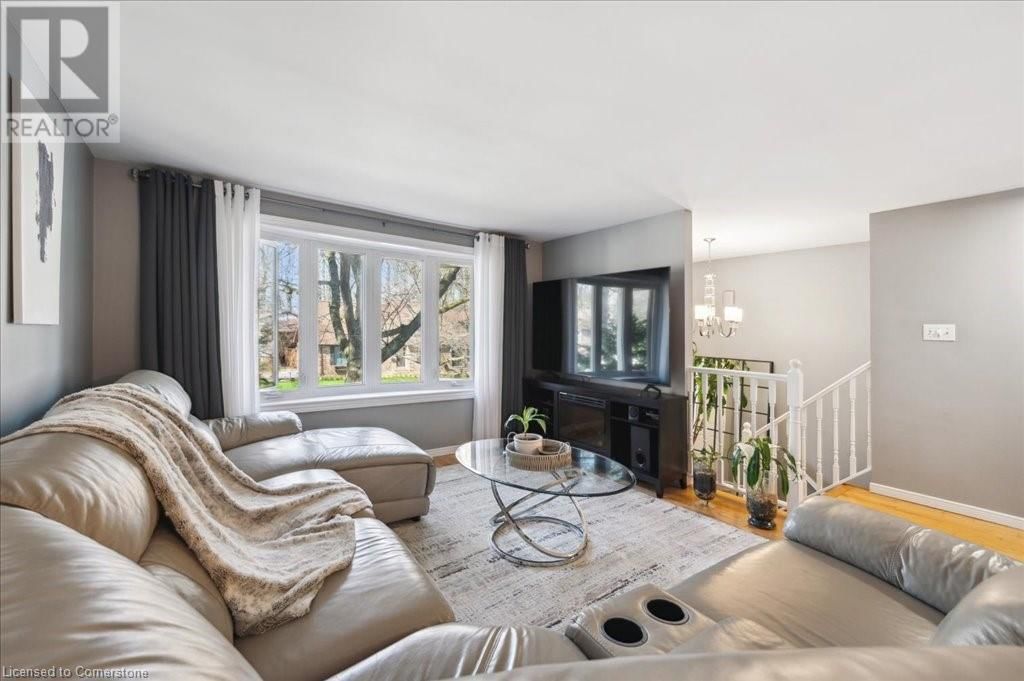 39 GORDON STREET Image 13