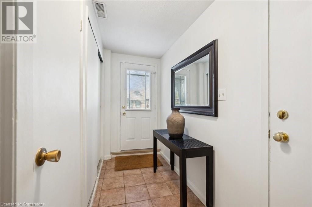 39 GORDON STREET Image 38