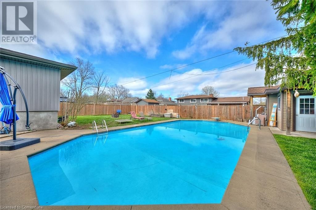 765 GRANDVIEW ROAD Image 3