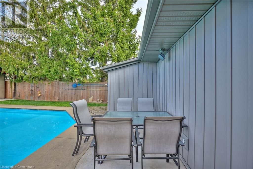 765 GRANDVIEW ROAD Image 35