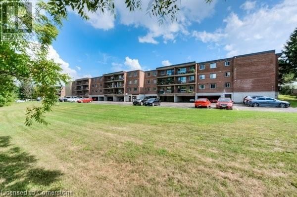 202 - 30 AVALON PLACE Image 3