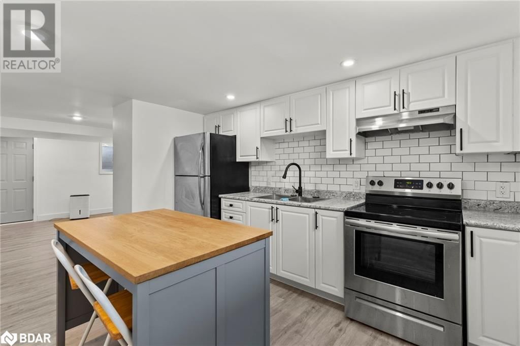 99 WELLINGTON STREET EAST Image 31