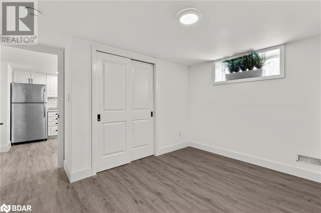 99 WELLINGTON STREET EAST Image 35