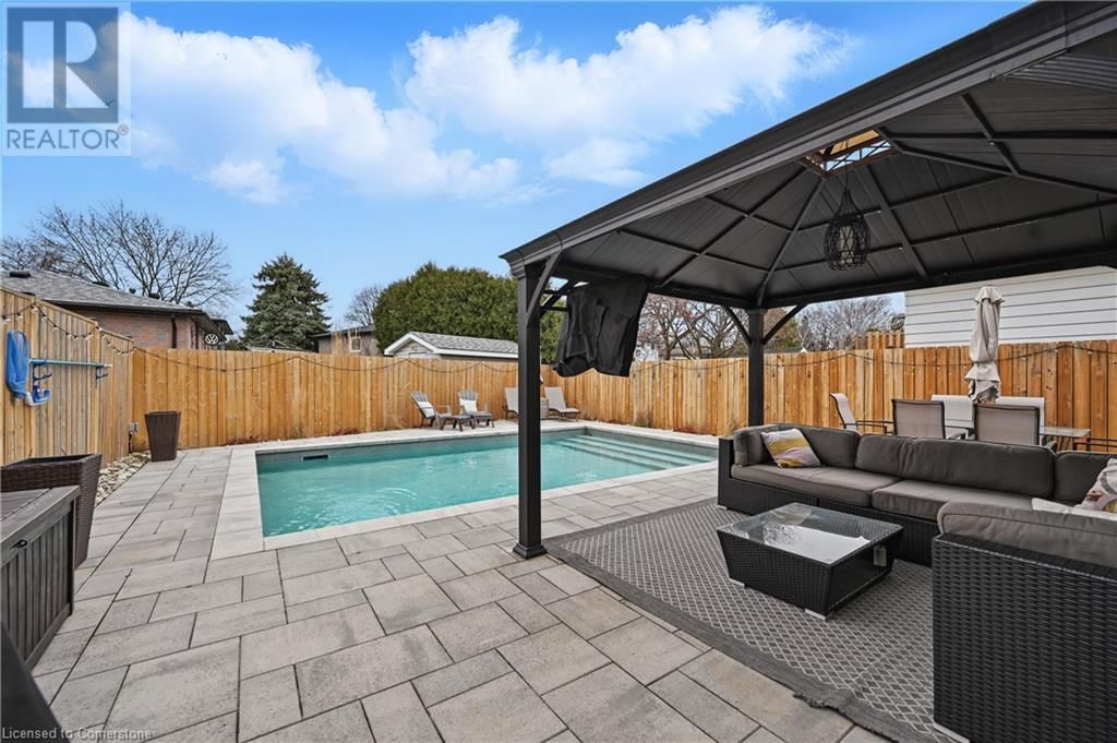 1478 EPPING COURT Image 1