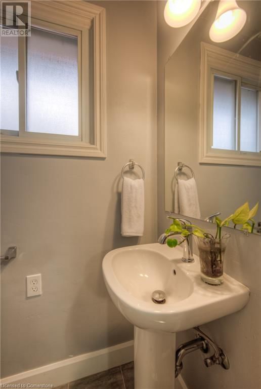 55 INGLESIDE DRIVE Image 17