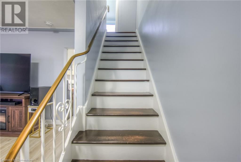 55 INGLESIDE DRIVE Image 19