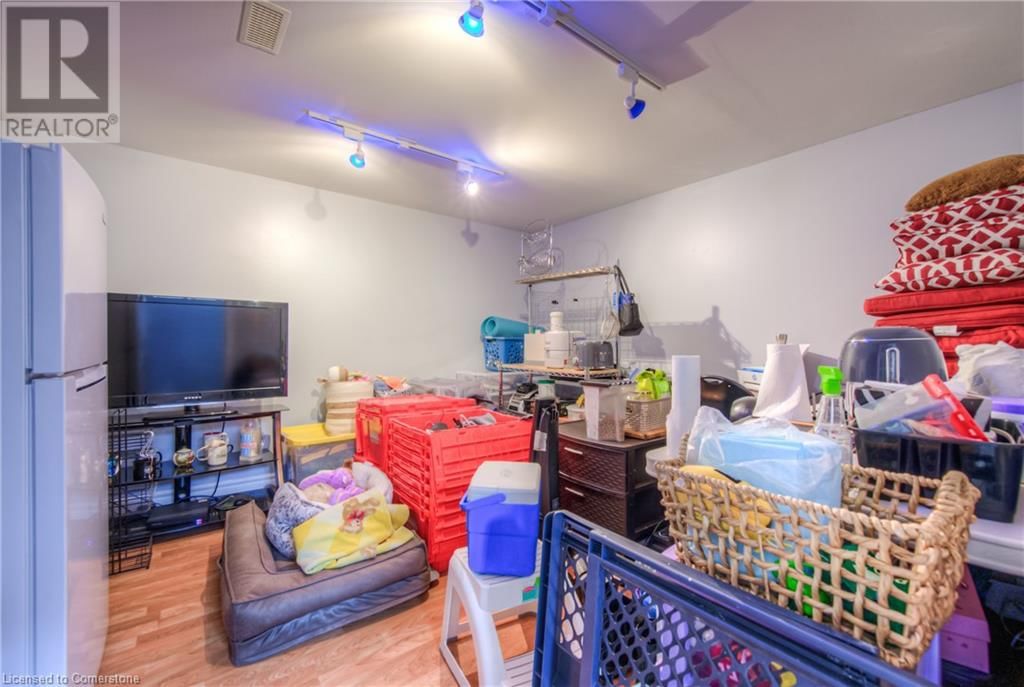 55 INGLESIDE DRIVE Image 30