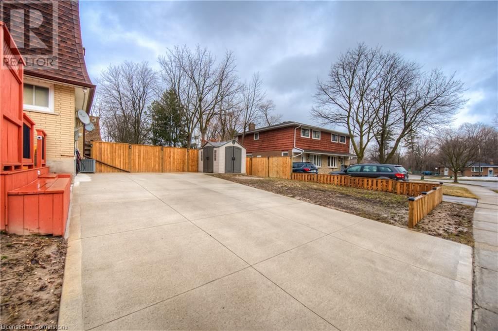 55 INGLESIDE DRIVE Image 37