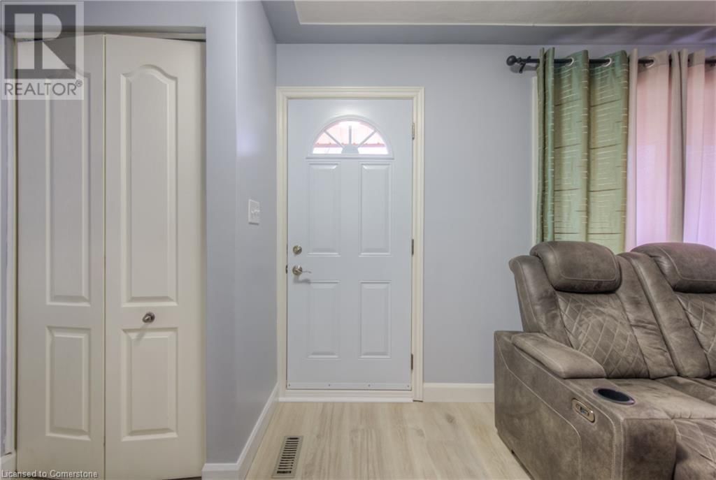 55 INGLESIDE DRIVE Image 7