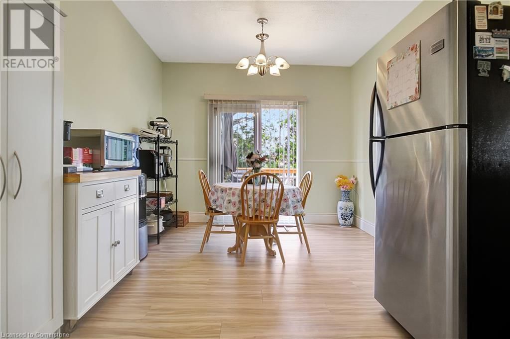 19 WATERSIDE AVENUE Image 13