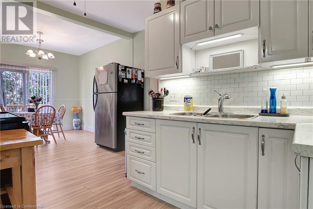19 WATERSIDE AVENUE Image 15