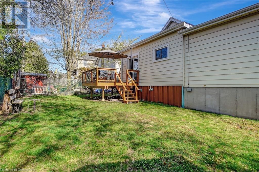 19 WATERSIDE AVENUE Image 20