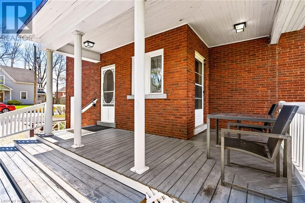 20 EVAN STREET Image 8