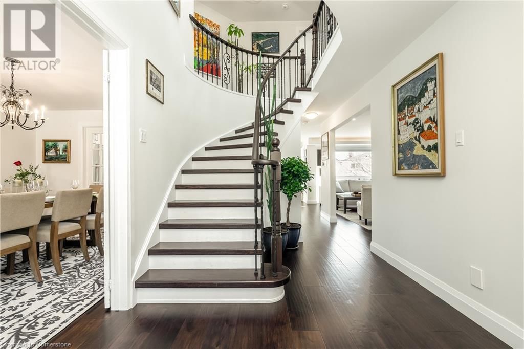206 WESTVALE DRIVE Image 5