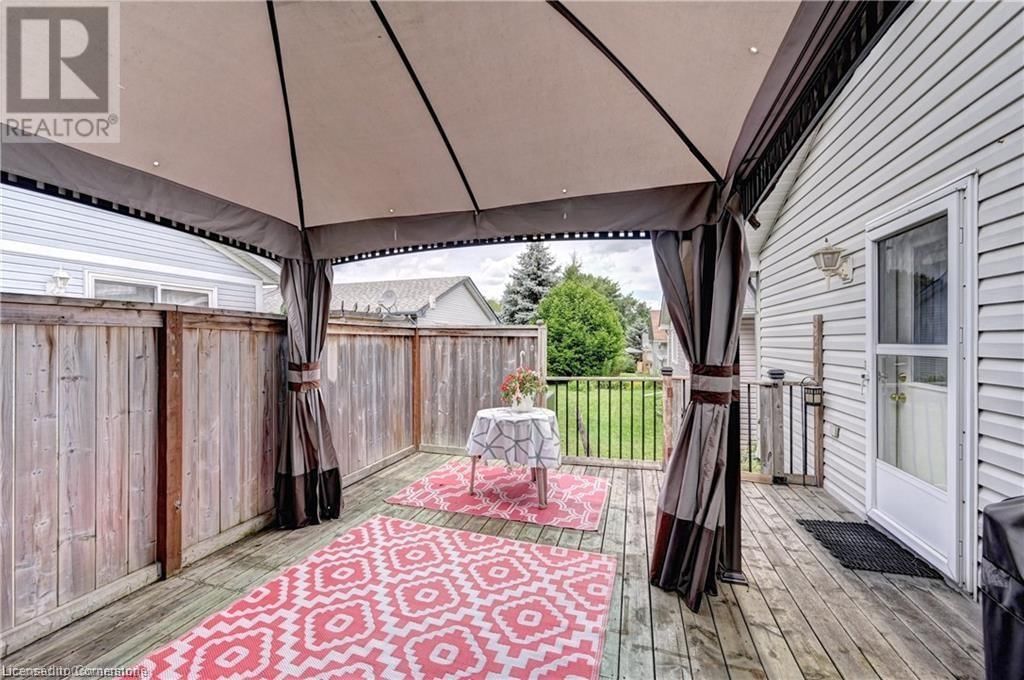176 WESLEY CRESCENT Image 30