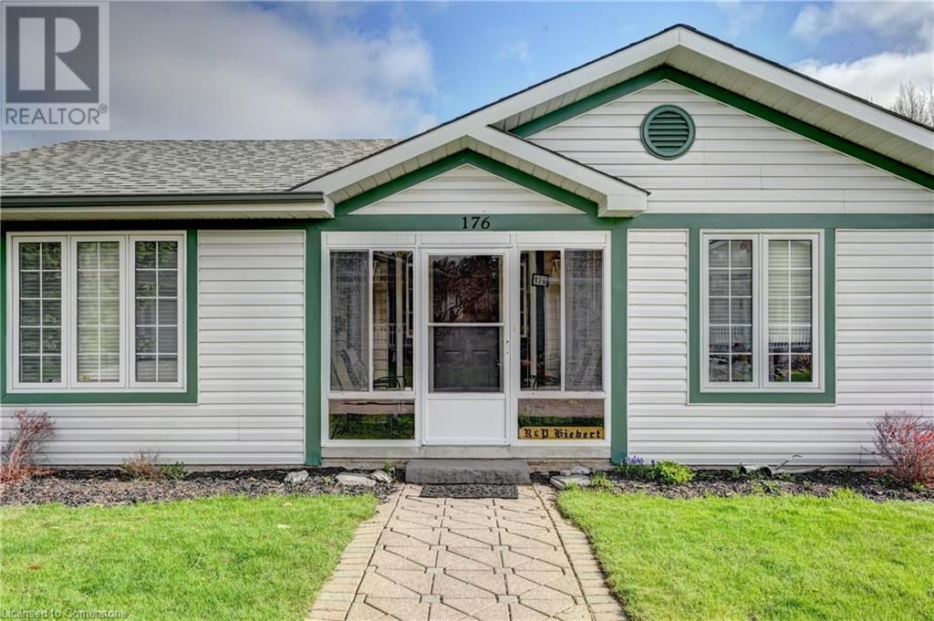 176 WESLEY CRESCENT Image 4
