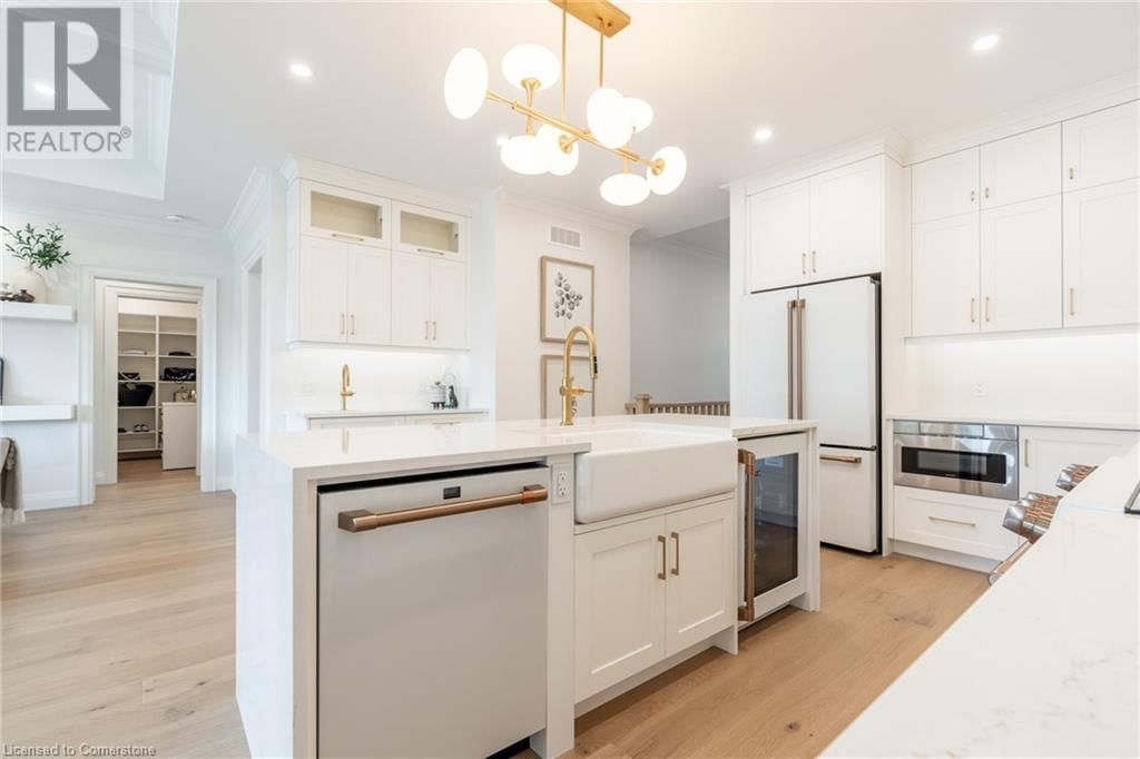 41 BLUENOSE DRIVE Image 11
