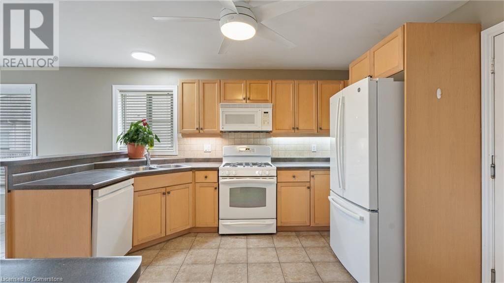 22 COBBLESTONE DRIVE Image 18
