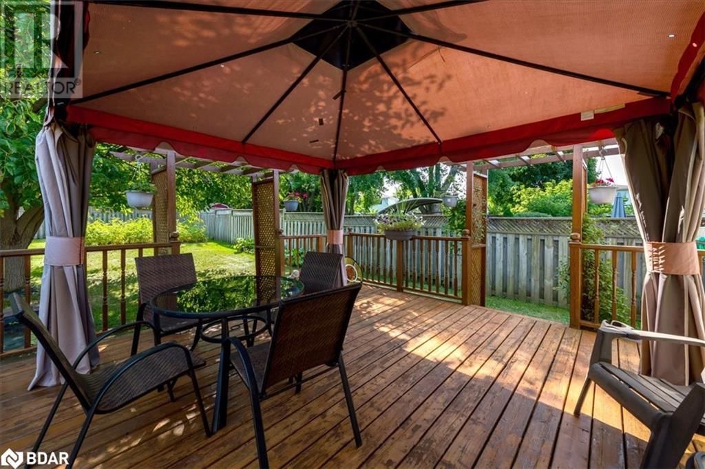 92 HICKLING TRAIL EAST Image 31