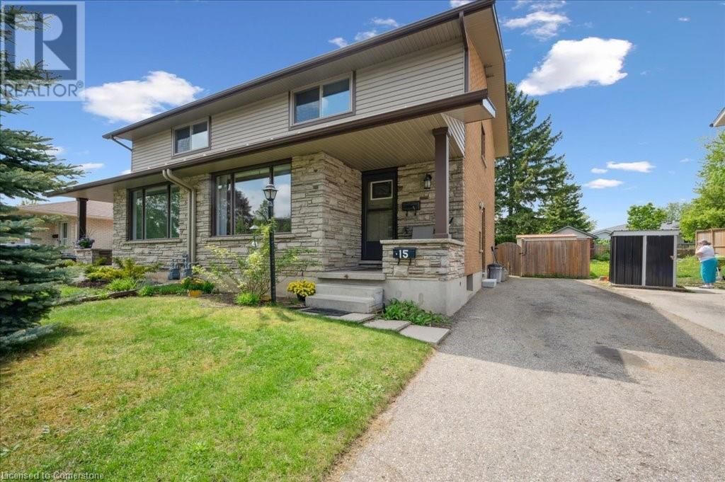 15 SHAFTSBURY DRIVE Image 25