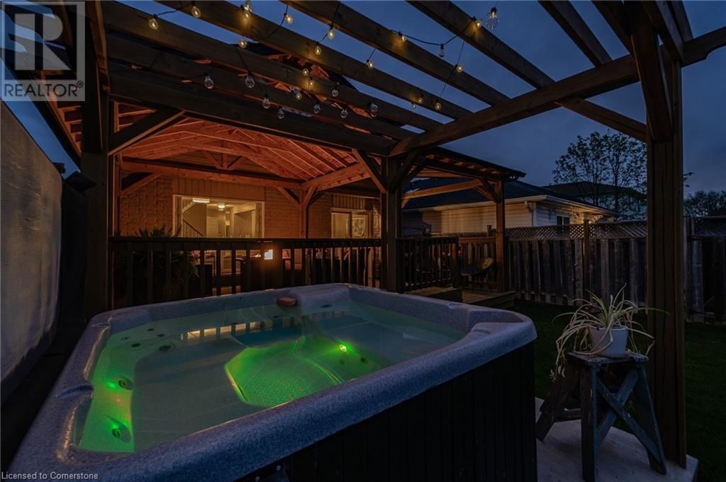 101 EDGEMERE DRIVE Image 42
