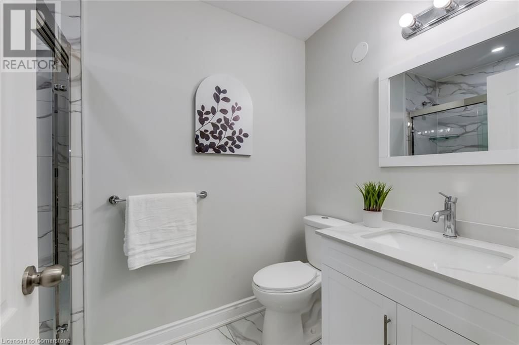 11 DRAKES DRIVE Image 21
